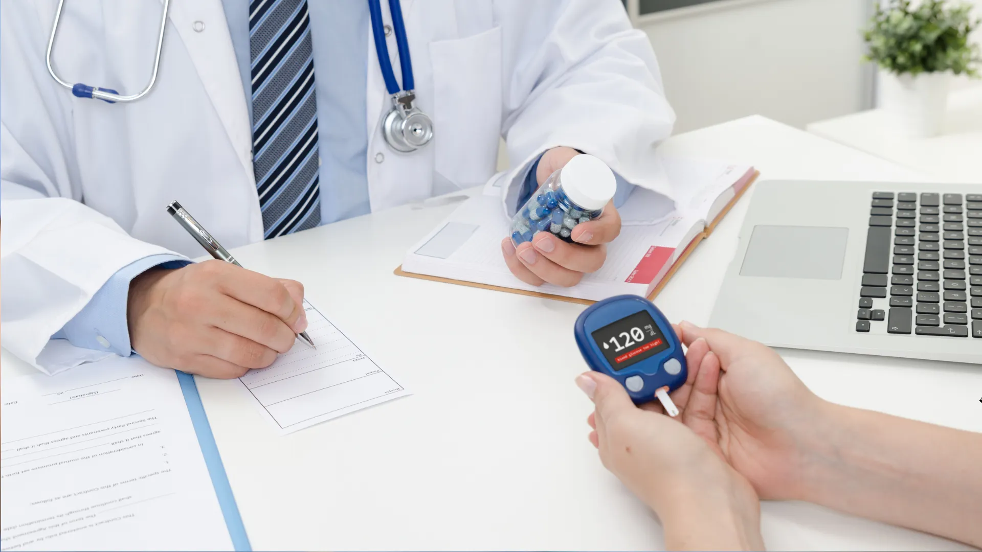 Usługa Konsultacja diabetologiczna w CM Femmemedica