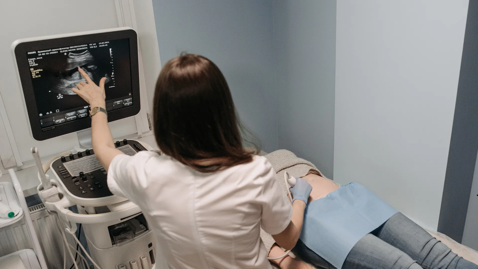 Usługa USG ginekologiczne w CM Femmemedica